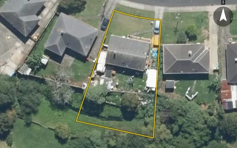 15 Nola Crescent