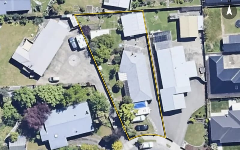 5 Purser Crescent