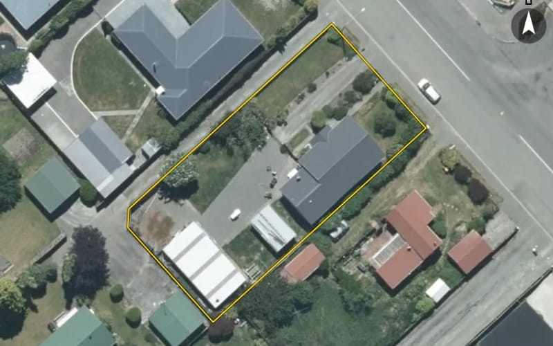 76 Beach Road