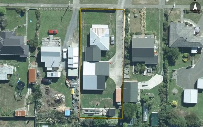 32 McDougall Street