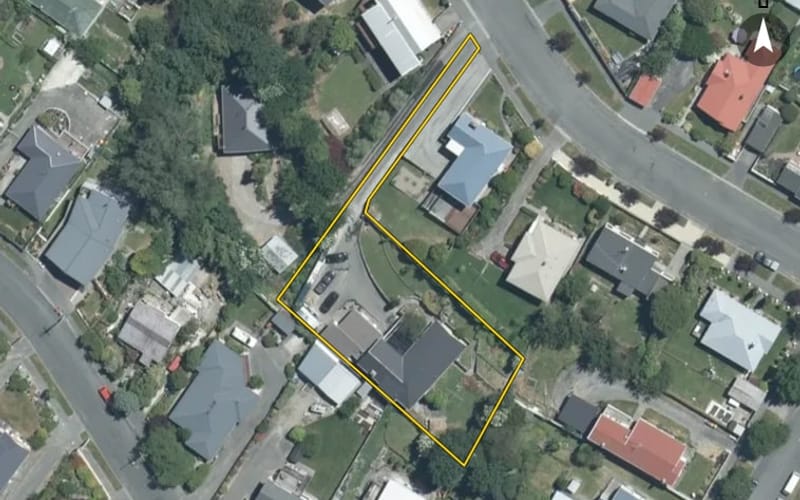 28 Hill View Crescent