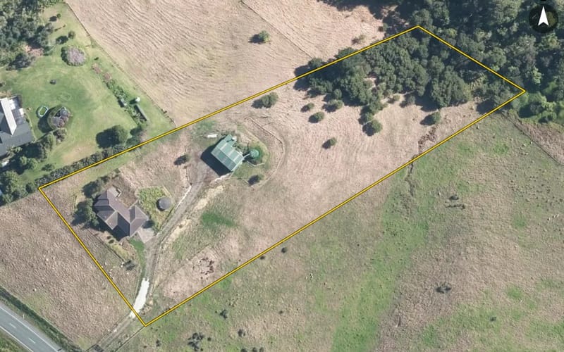 1658 Kaipara Coast Highway