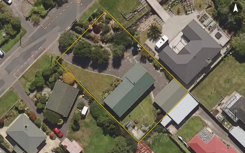 6 Blackman Avenue