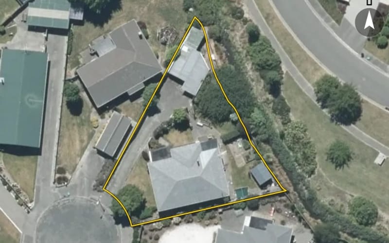 7 McNicol Crescent