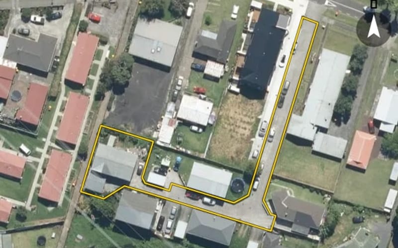 2/3 Fulton Crescent
