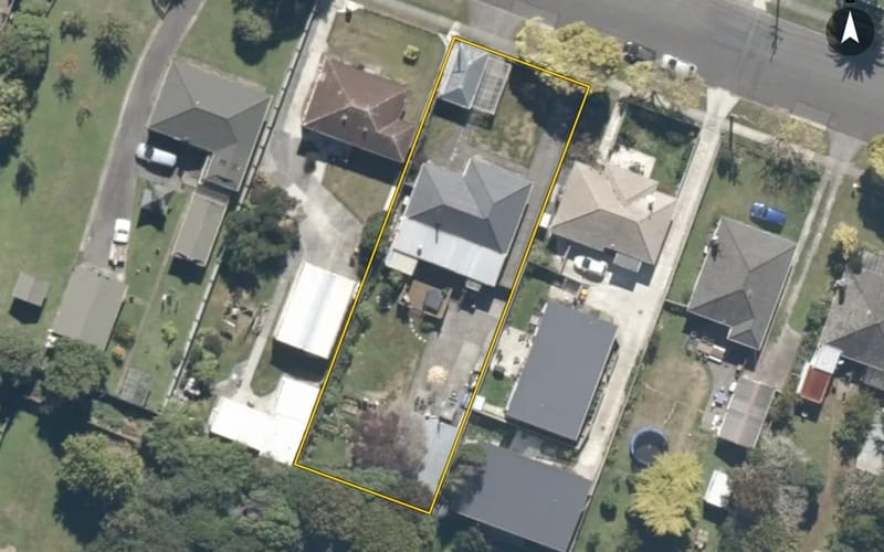 17 Burden Avenue