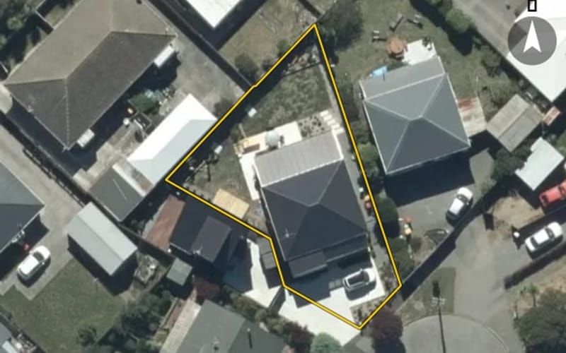 4 Howe Street