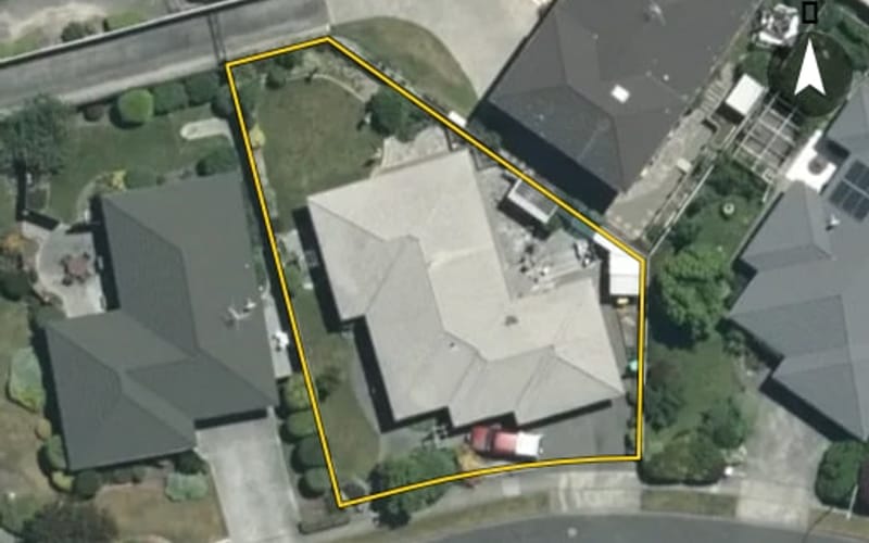 10 Bremner Crescent