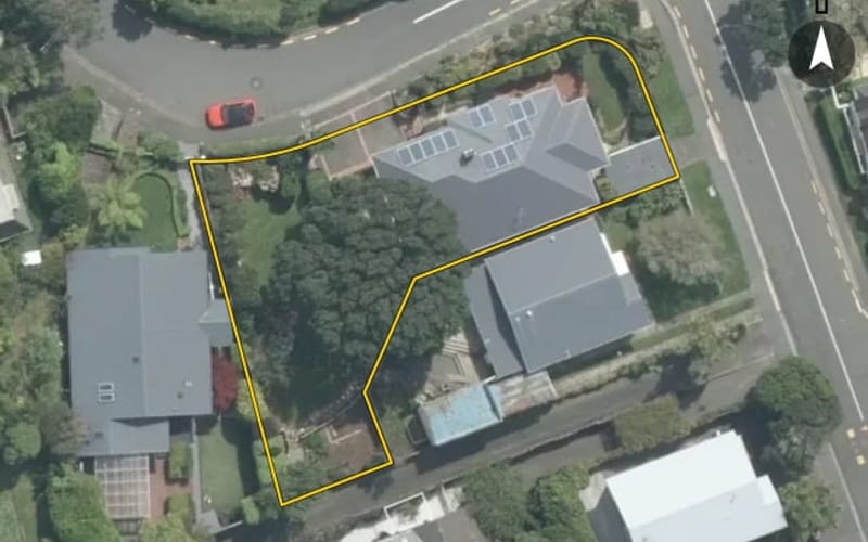 1 Donald Crescent