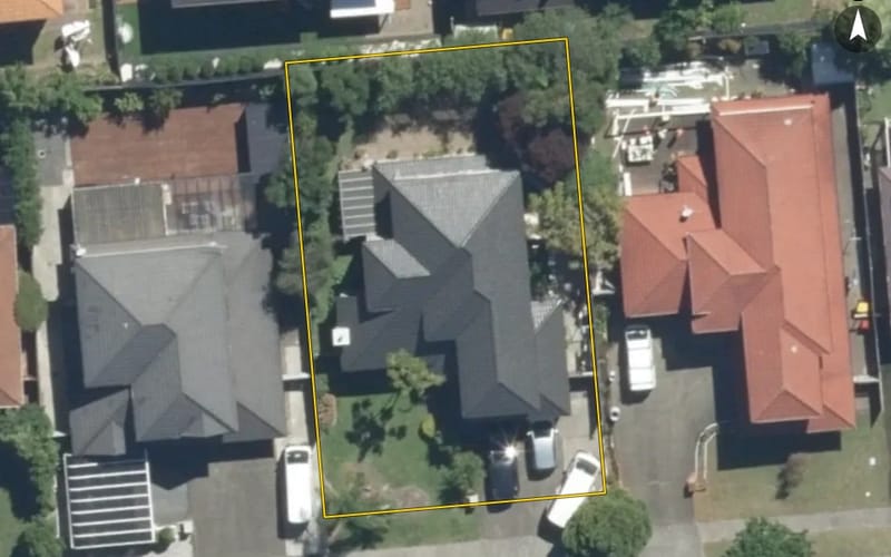 33 Carousel Crescent
