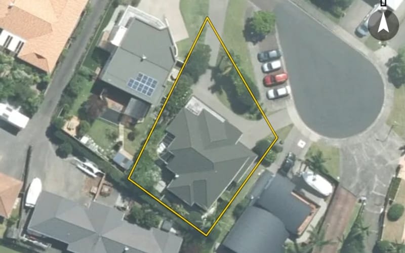 12 Spinnaker Point