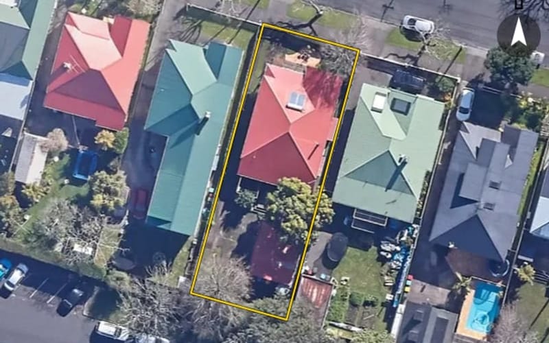 11 Halston Road