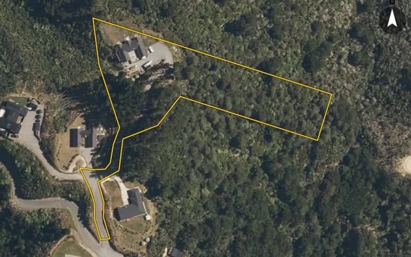 51 Crest Road