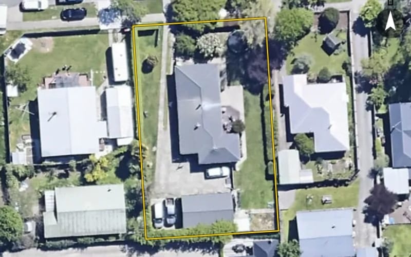 25 McCallum Street