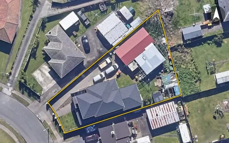 30 Caravelle Close