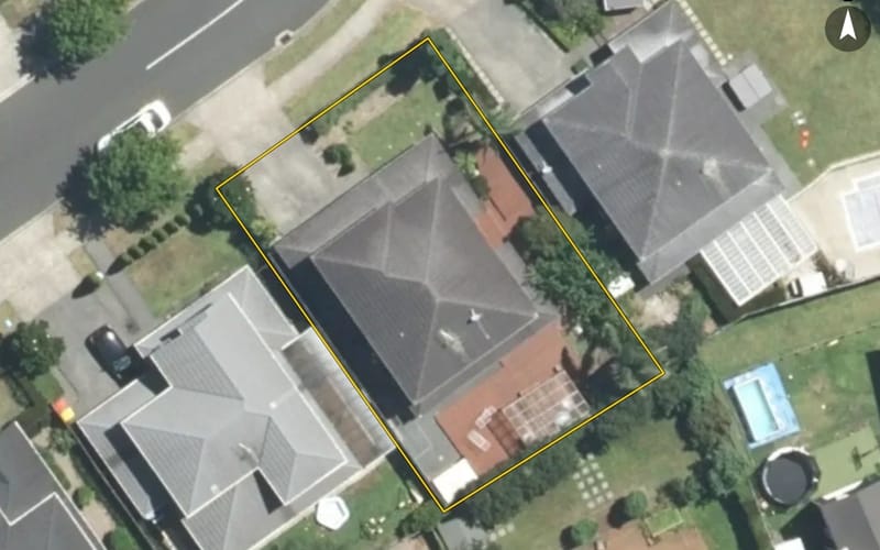 9 Pickaberry Avenue