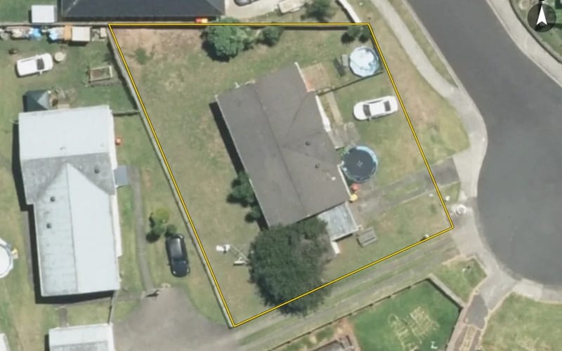 4 Dumas Place