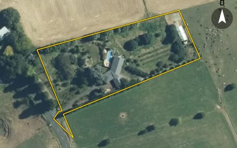 637 Bayley Road