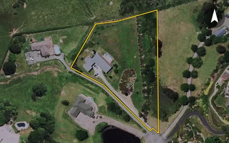 33 Waimana Drive