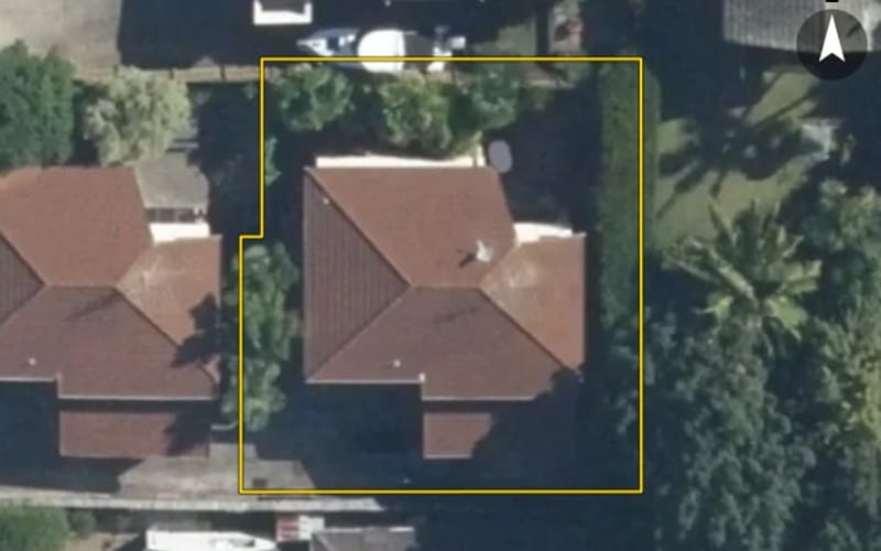 18B Howe Street