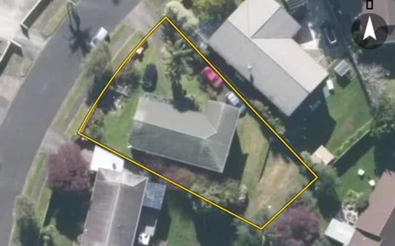 23 Sandgate Avenue