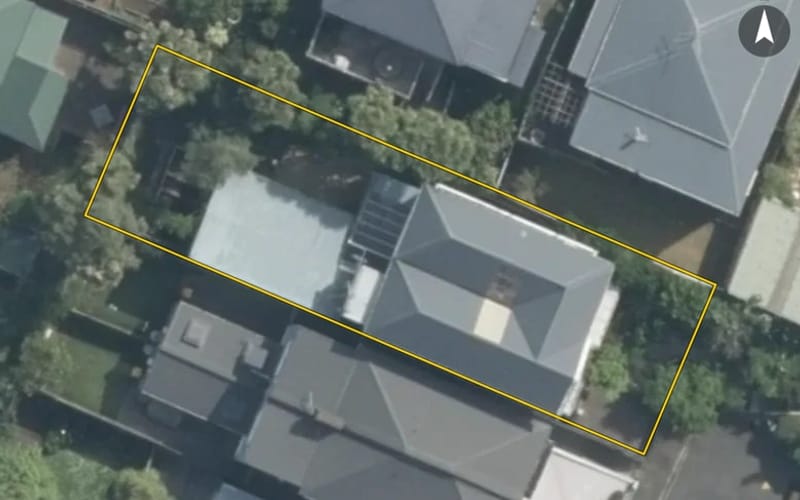 11 Albany Avenue