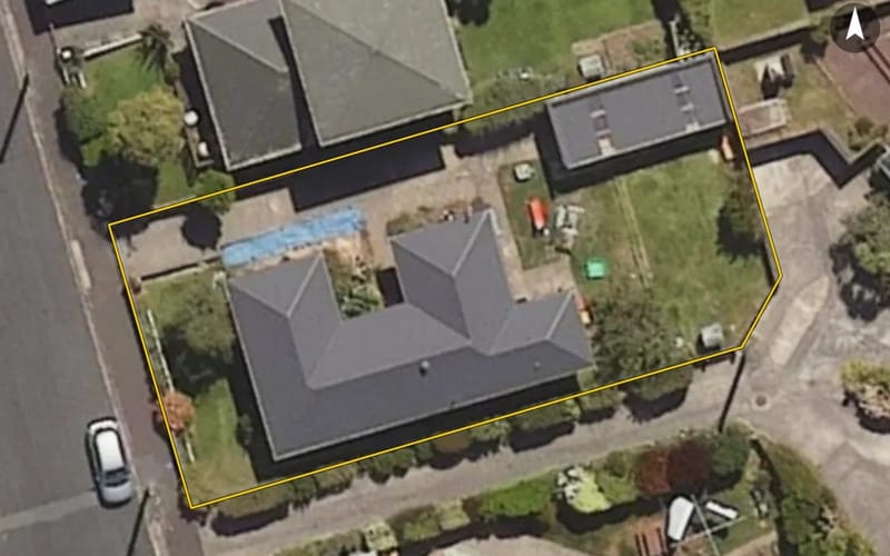 14 Rockside Road
