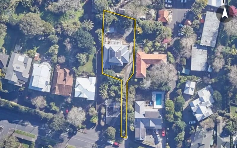 19 Valley Road