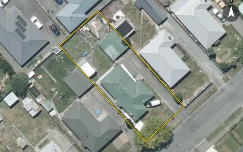 17 Davis Crescent