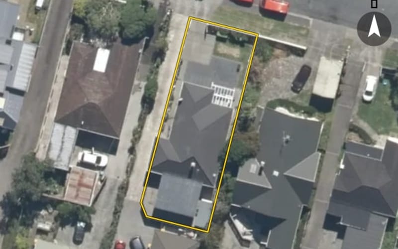 12 Rossiter Avenue