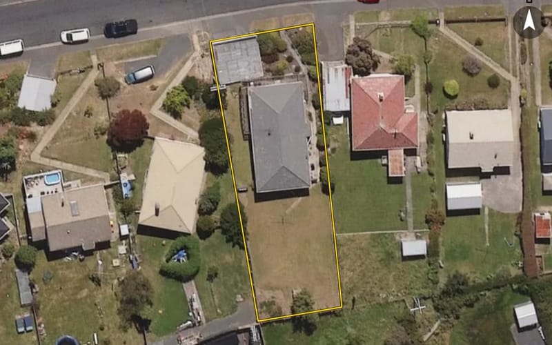 12 Clermiston Avenue