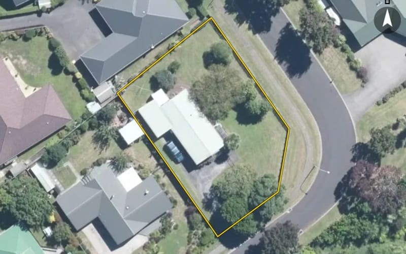 3 Clive Howe Road