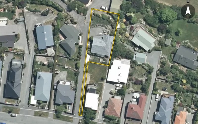 209A Douglas Street