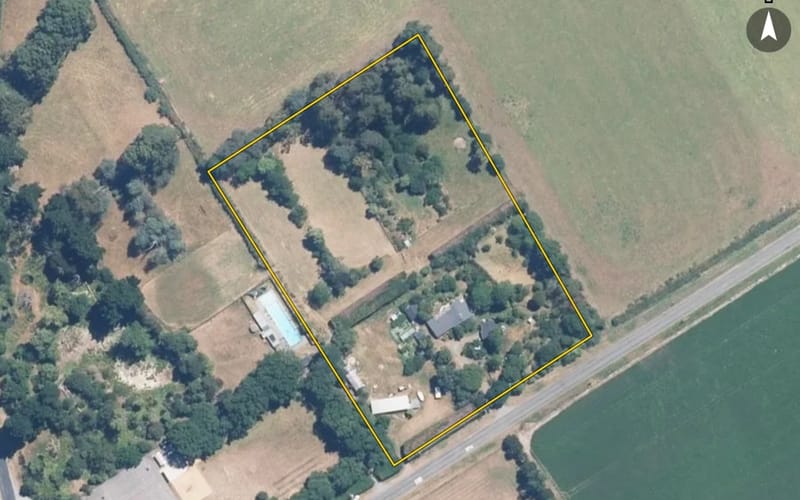 816 Boundary Road