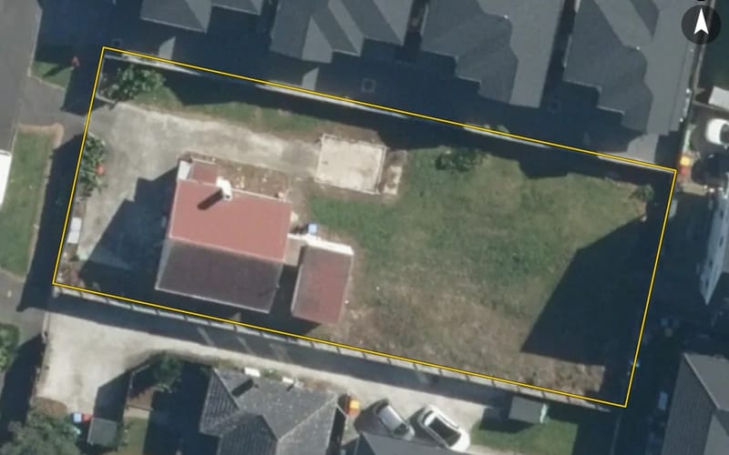 6 Ropata Avenue