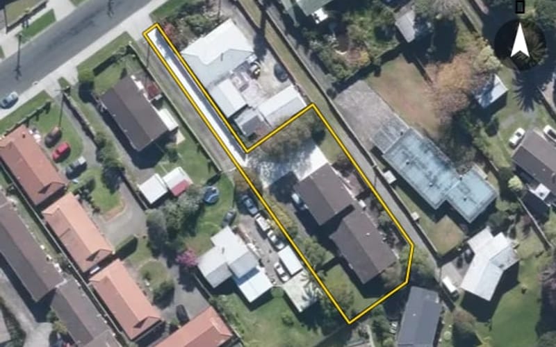 21 Roberts Road