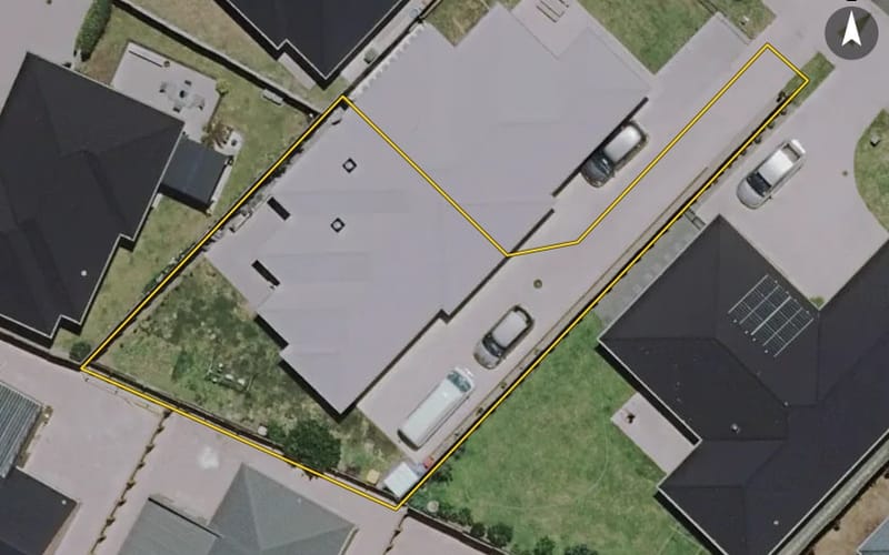 2/36 Ladeira Place