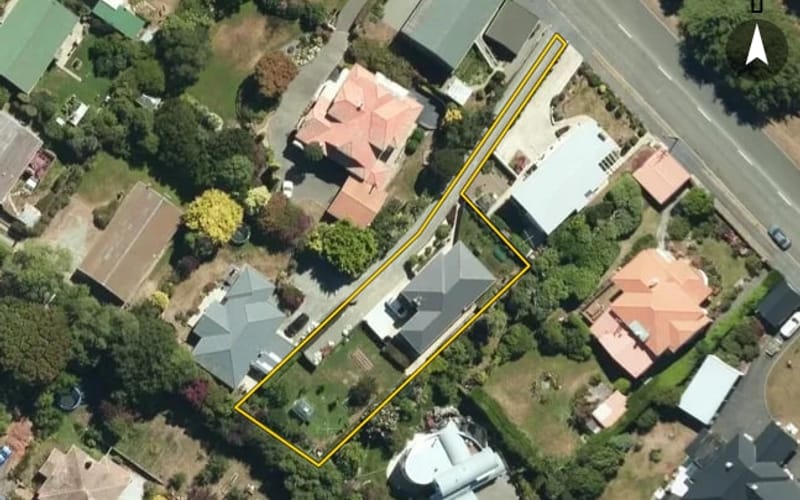 102 Perth Street