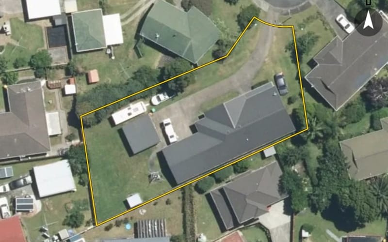 11 Ross Place