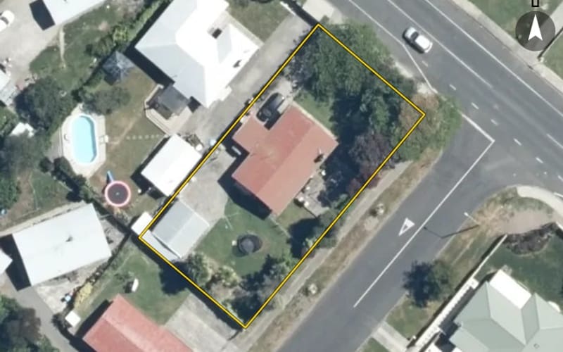 400 Murdoch Road West
