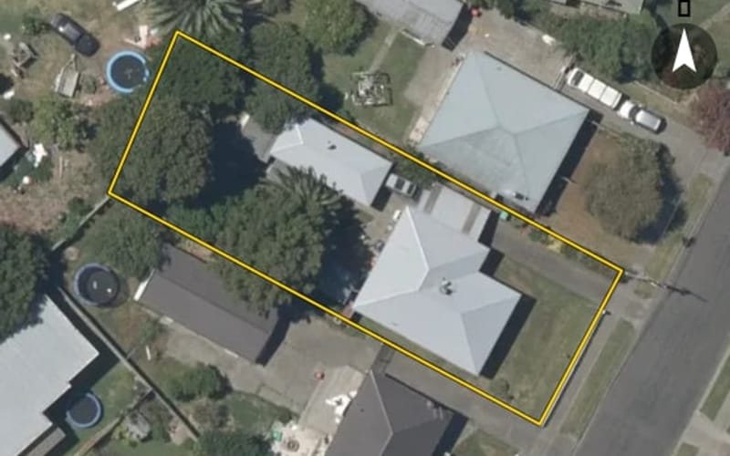 8 Masefield Avenue