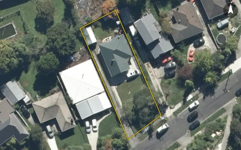 36 Lowry Crescent