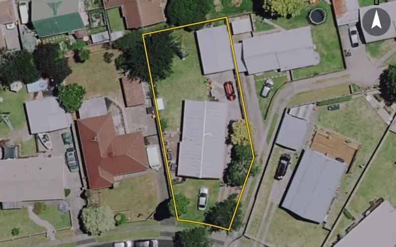 44 Elmwood Crescent