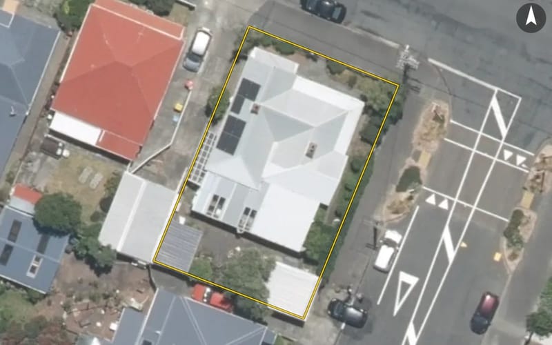 32 Adelaide Street