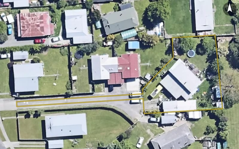4B Mowat Street