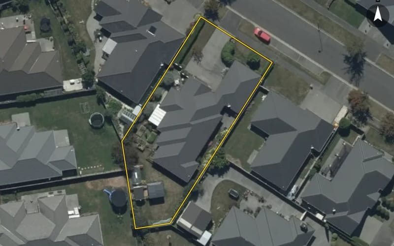 5 Mariposa Crescent