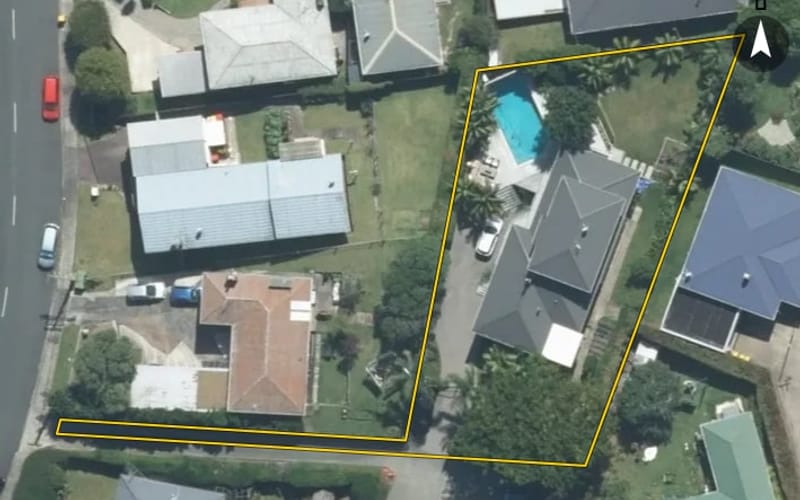 58 Selwyn Crescent