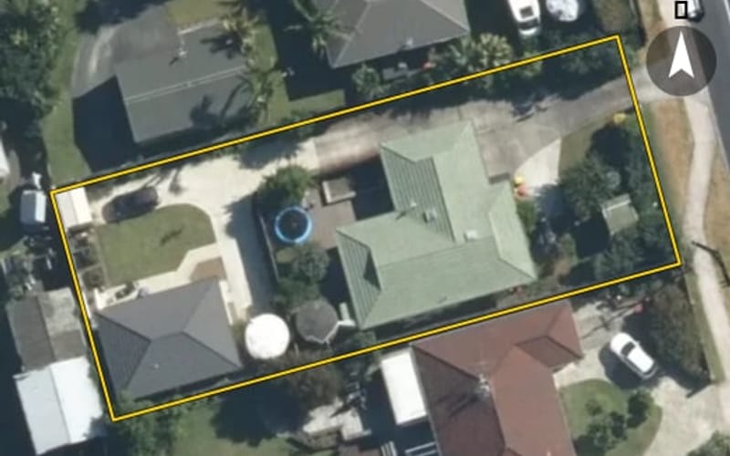 14 Sunkist Bay Road