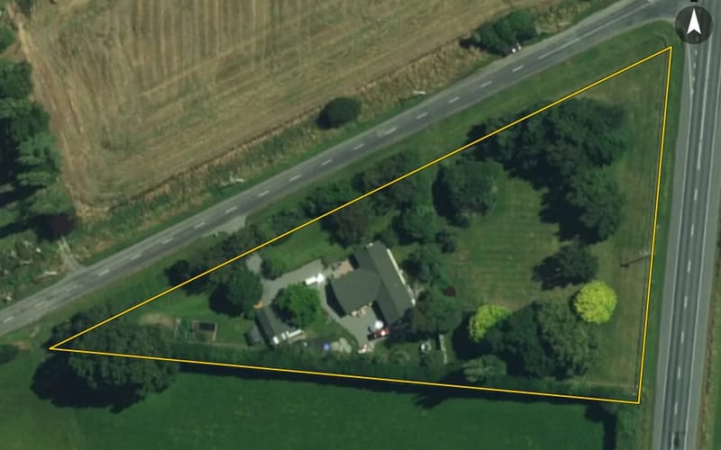 13 Lower Hook Road