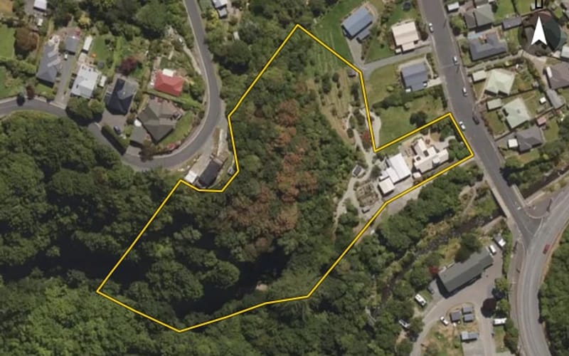 7 Rockside Road